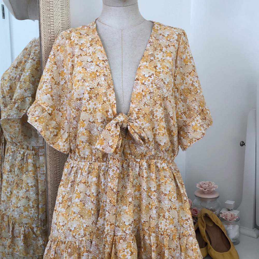 Forever21+ Floral Dress - Picture 3 of 7